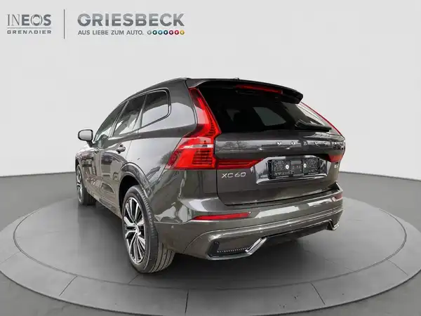 VOLVO XC60 (3/17)