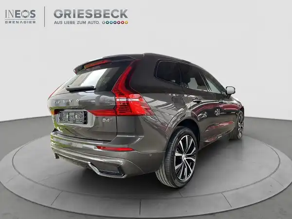 VOLVO XC60 (5/17)