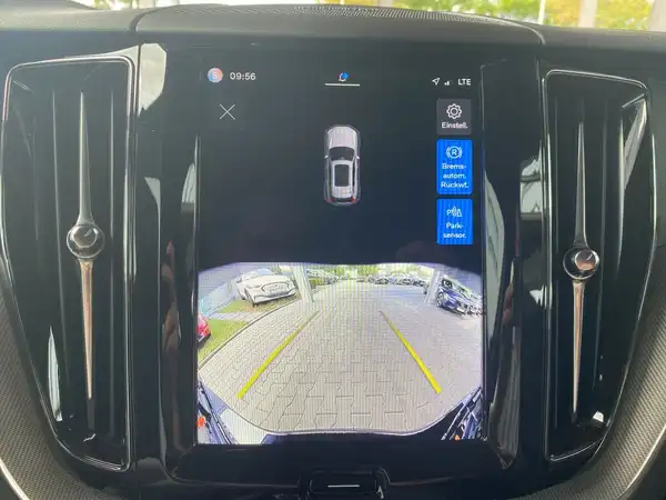 VOLVO XC60 (20/23)