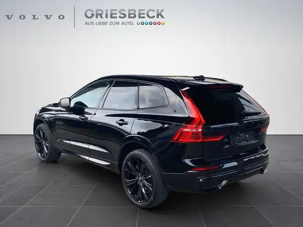 VOLVO XC60 (3/23)