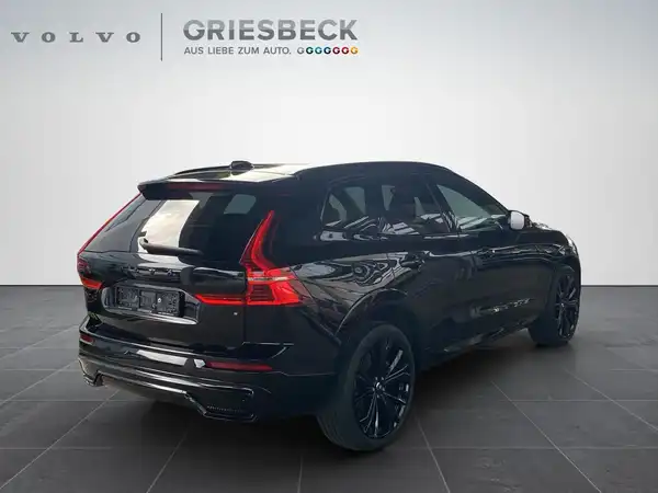 VOLVO XC60 (5/23)