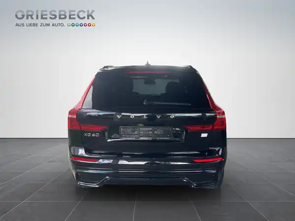 VOLVO XC60 (4/18)
