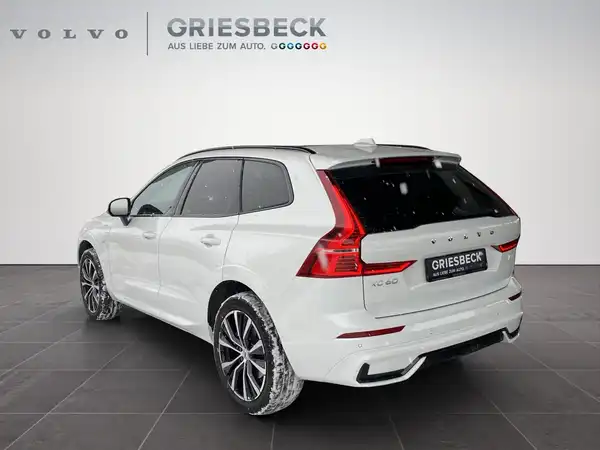 VOLVO XC60 (4/24)