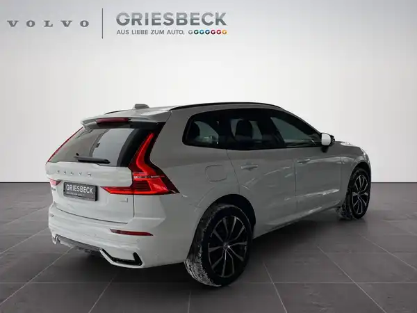 VOLVO XC60 (6/24)