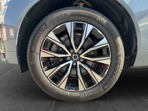 VOLVO XC60 (15/23)