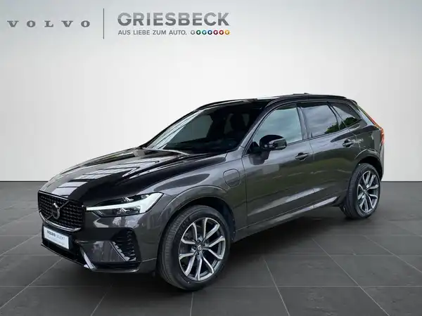 VOLVO XC60 (1/23)