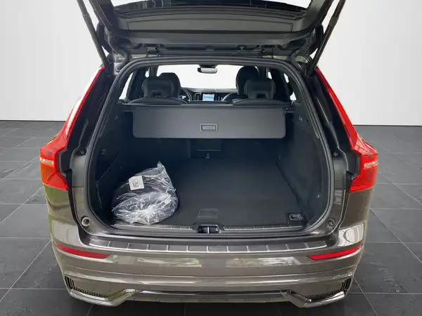 VOLVO XC60 (14/23)
