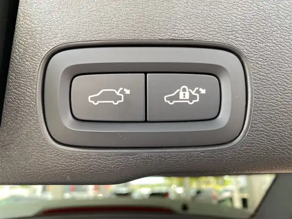 VOLVO XC60 (22/22)