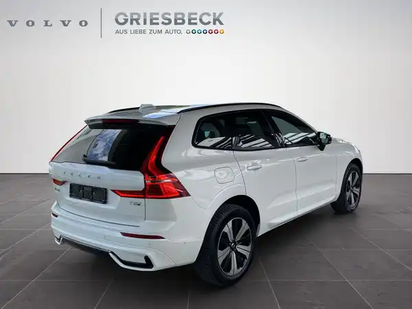 VOLVO XC60 (5/22)