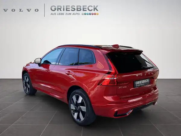 VOLVO XC60 (3/23)
