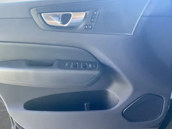 VOLVO XC60 (17/22)