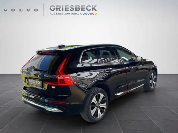 VOLVO XC60 (5/22)