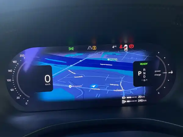 VOLVO XC60 (16/23)