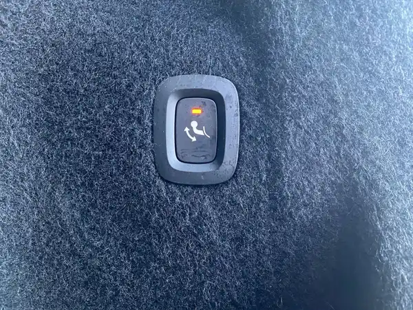 VOLVO XC60 (21/23)