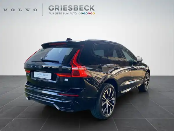 VOLVO XC60 (5/23)