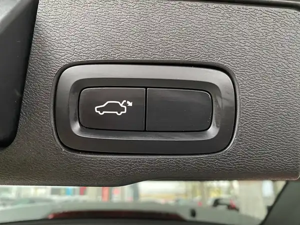 VOLVO XC60 (20/20)