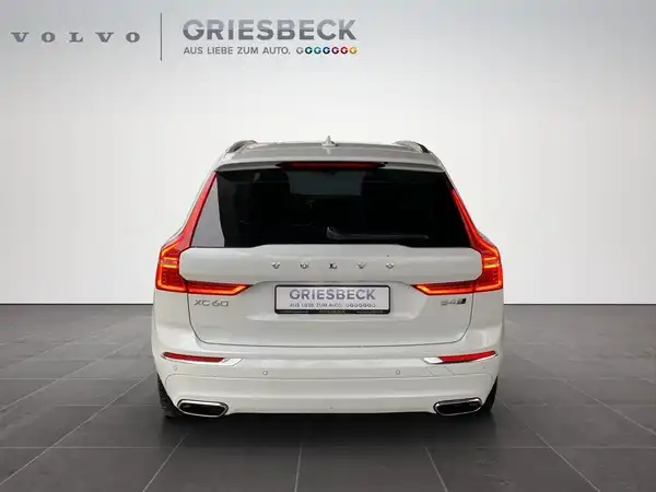 VOLVO XC60 (4/20)