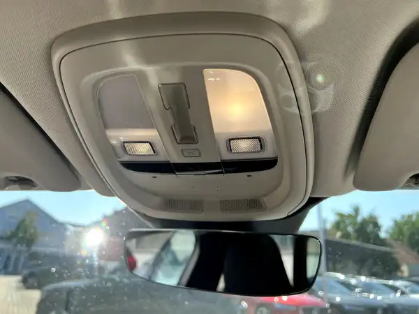 VOLVO XC60 (29/29)