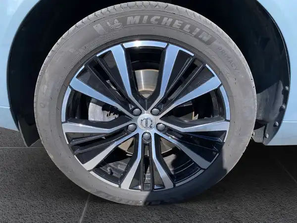 VOLVO XC60 (15/21)