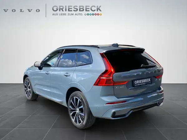 VOLVO XC60 (3/21)