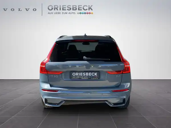 VOLVO XC60 (4/21)