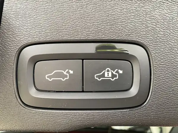 VOLVO XC60 (20/20)