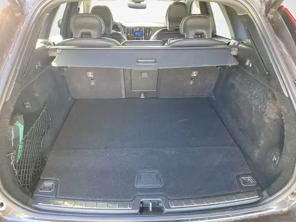 VOLVO XC60 (14/22)