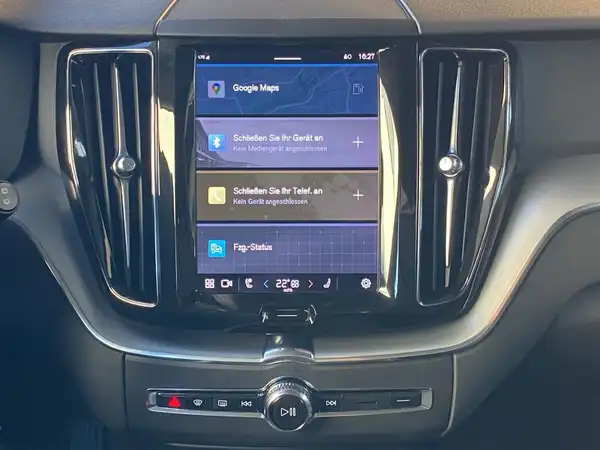 VOLVO XC60 (11/20)