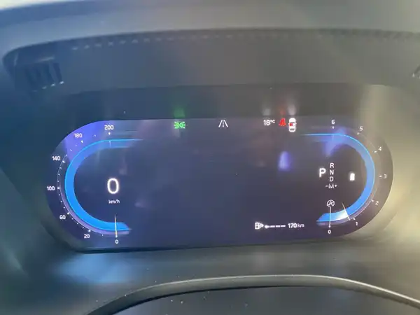 VOLVO XC60 (16/20)