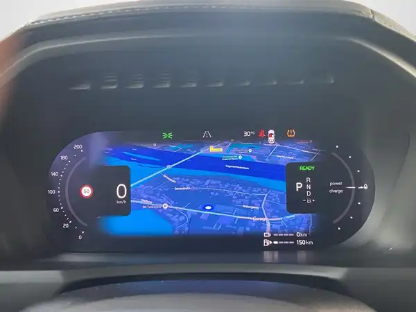 VOLVO XC90 (16/22)