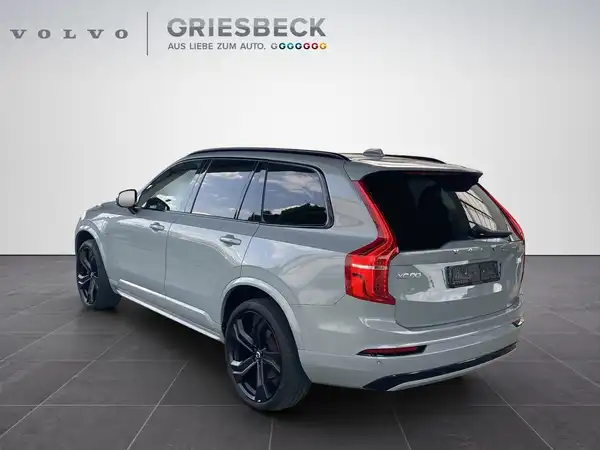 VOLVO XC90 (3/22)