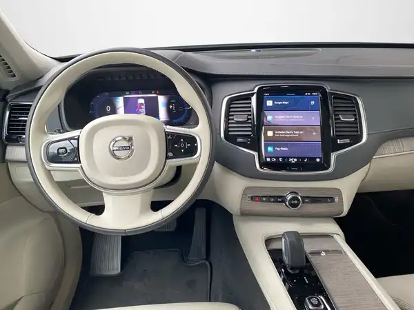 VOLVO XC90 (8/22)