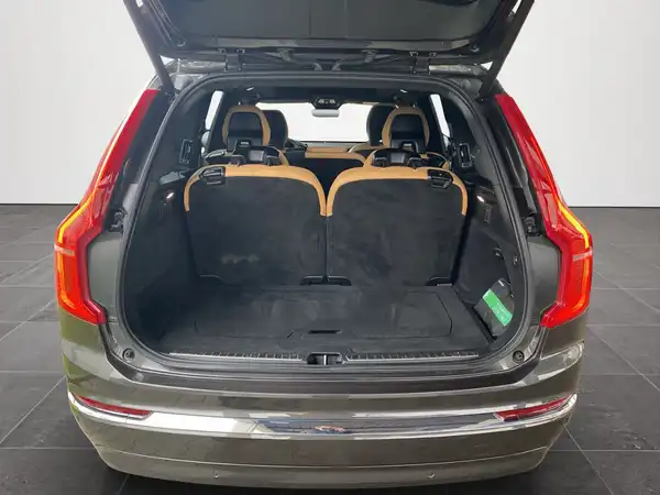VOLVO XC90 (15/24)