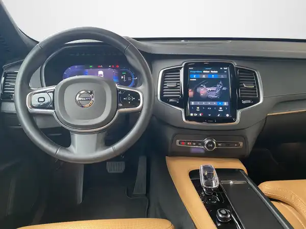 VOLVO XC90 (9/24)