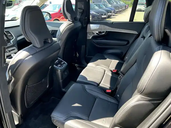 VOLVO XC90 (14/29)