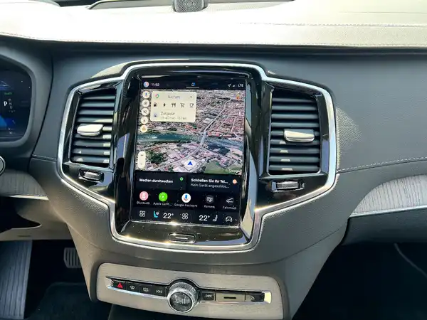 VOLVO XC90 (27/29)