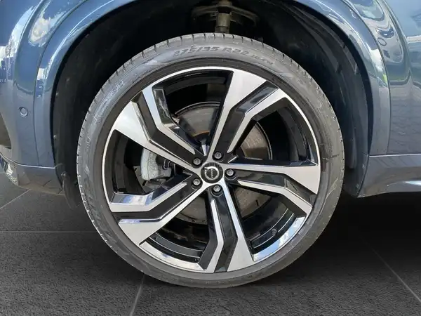 VOLVO XC90 (15/23)
