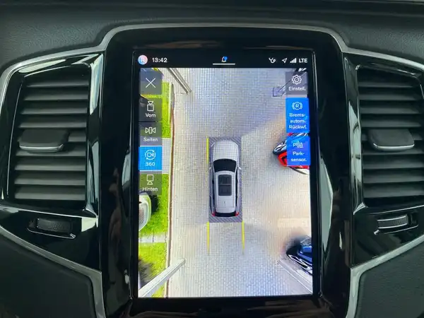 VOLVO XC90 (20/23)