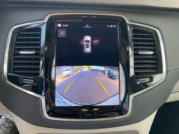 VOLVO XC90 (20/23)