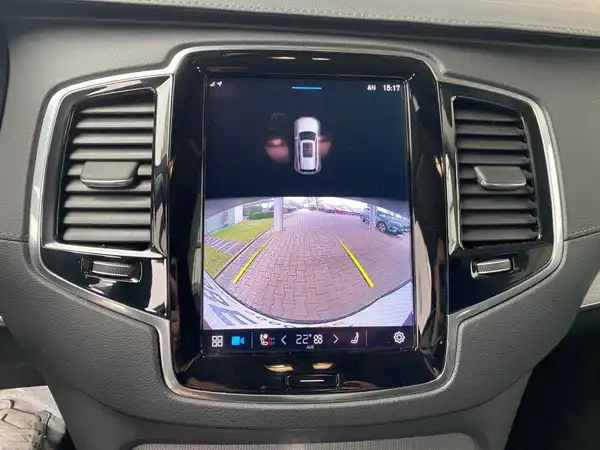 VOLVO XC90 (19/22)
