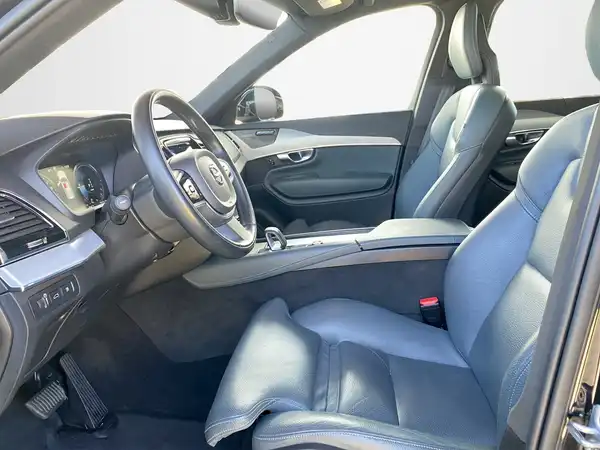 VOLVO XC90 (7/22)