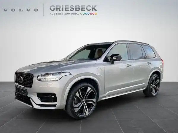 VOLVO XC90 (1/22)