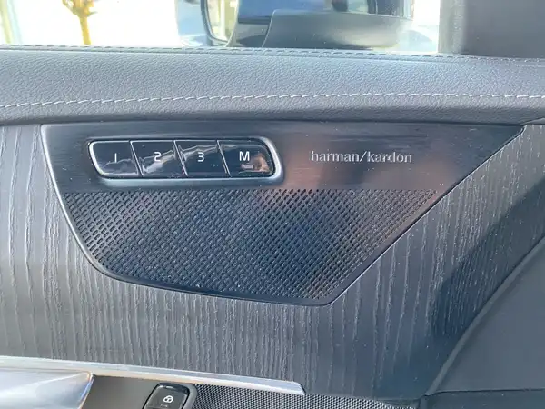 VOLVO XC90 (21/22)