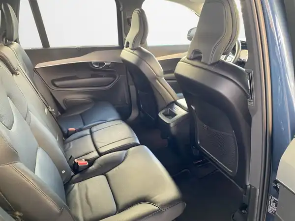 VOLVO XC90 (13/22)