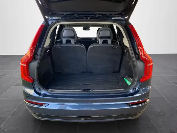 VOLVO XC90 (14/22)