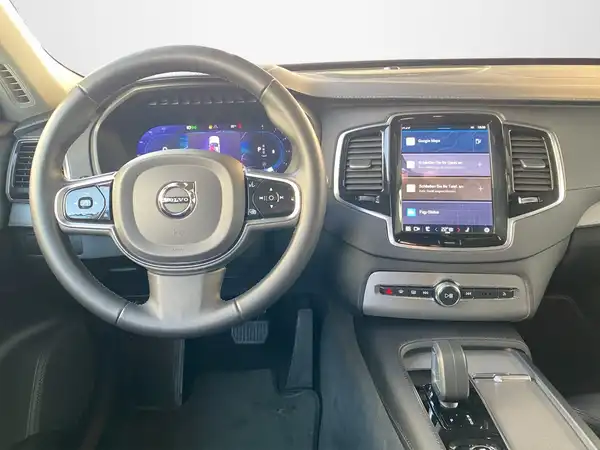 VOLVO XC90 (8/22)