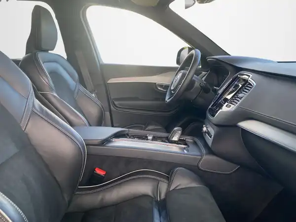 VOLVO XC90 (12/21)