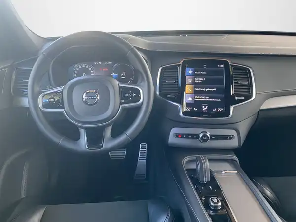 VOLVO XC90 (8/21)