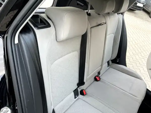 VW GOLF VARIANT (16/27)