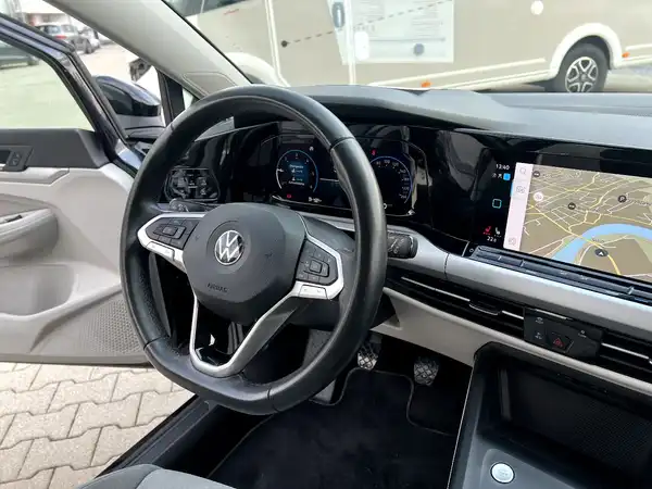 VW GOLF VARIANT (26/27)